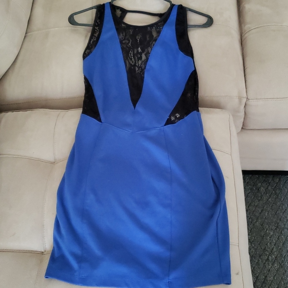 Short dress